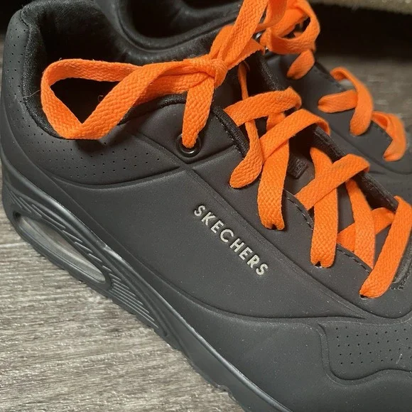 Skechers Low Top Men's Casual Fashion Shoes Sneaker Men 7 / Woman 9 - Picture 4 of 11